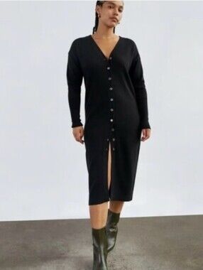 Aritzia Wilfred Black Utopia Sweater Dress Knit Merino Wool Cardigan size S New